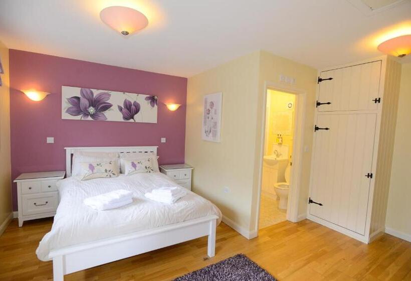 חדר סטנדרט, The Black Horse Inn