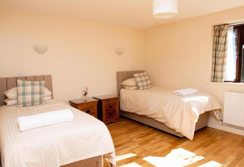 חדר סטנדרט, The Black Horse Inn