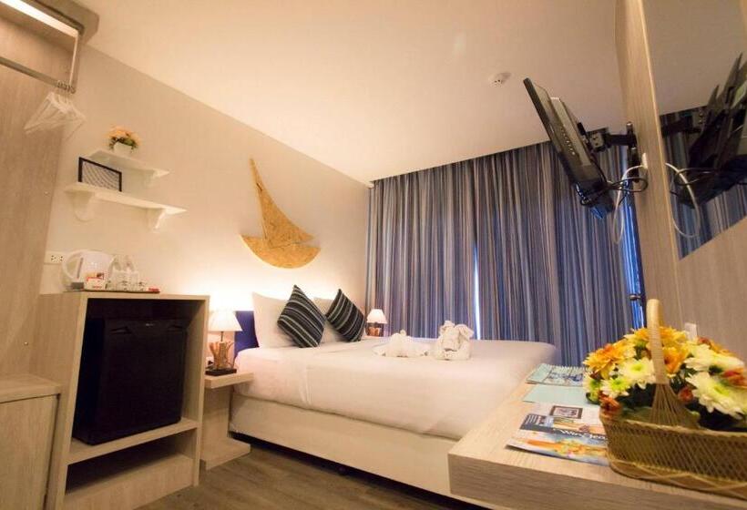 غرفة ديلوكس مزودة بشرفة, The Blue Pearl Kata