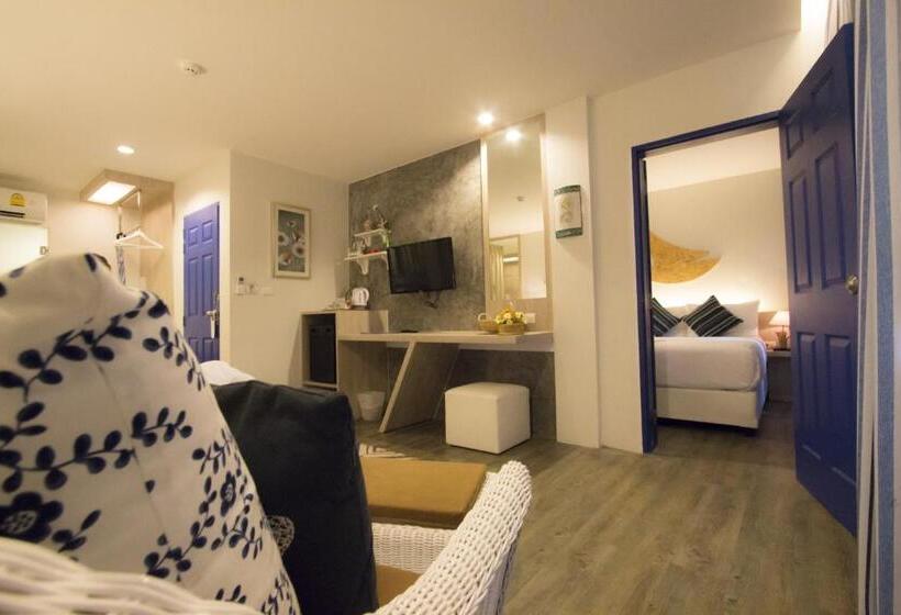 غرفة عائلية, The Blue Pearl Kata