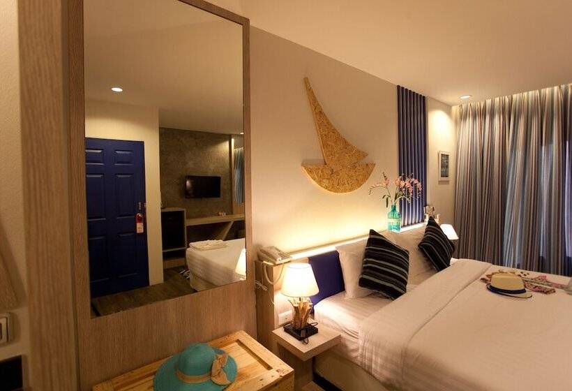 غرفة ديلوكس مزودة بشرفة, The Blue Pearl Kata