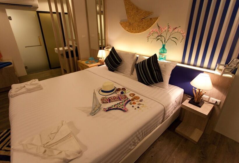 غرفة ديلوكس مزودة بشرفة, The Blue Pearl Kata