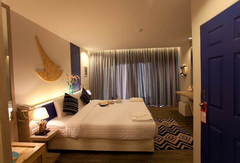 غرفة ديلوكس مزودة بشرفة, The Blue Pearl Kata