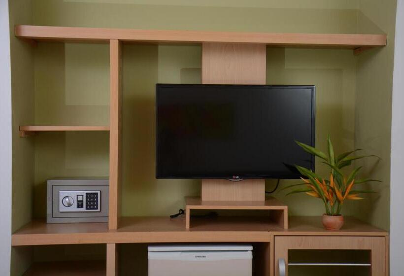 חדר סטנדרט יחיד, Waira Suites