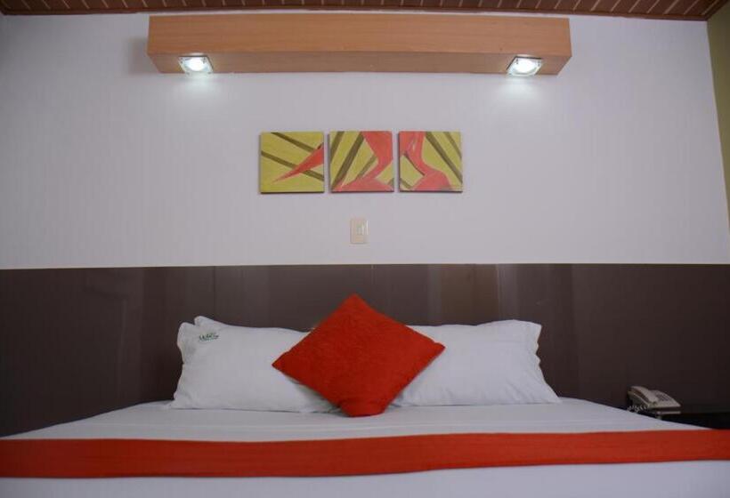 חדר סטנדרט יחיד, Waira Suites