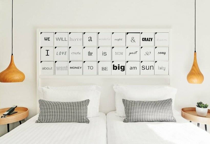 スタンダードルーム, Joke Astotel