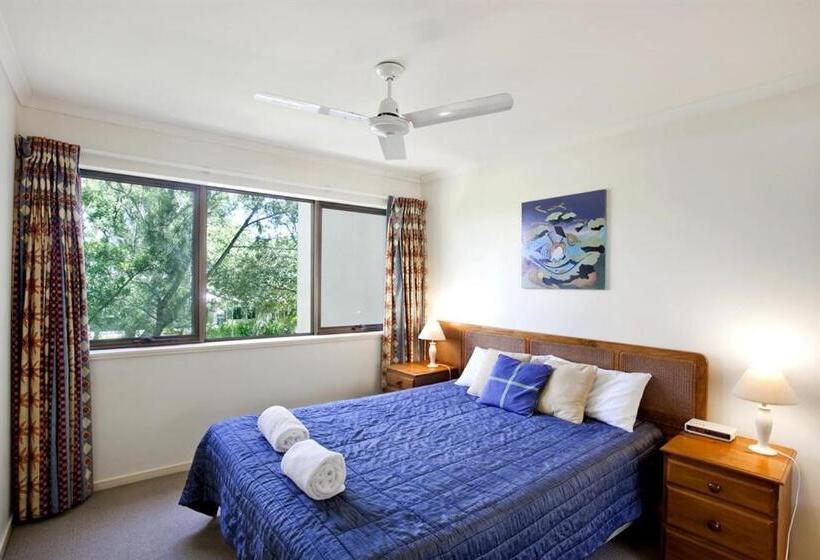 2 Bedrooms Apartment River View, Noosa Shores Resort