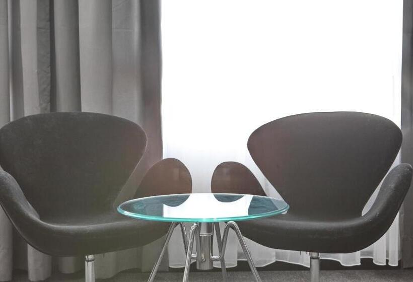 اتاق سوپریور خانوادگی, Nova City Garni Hotel Signature Collection