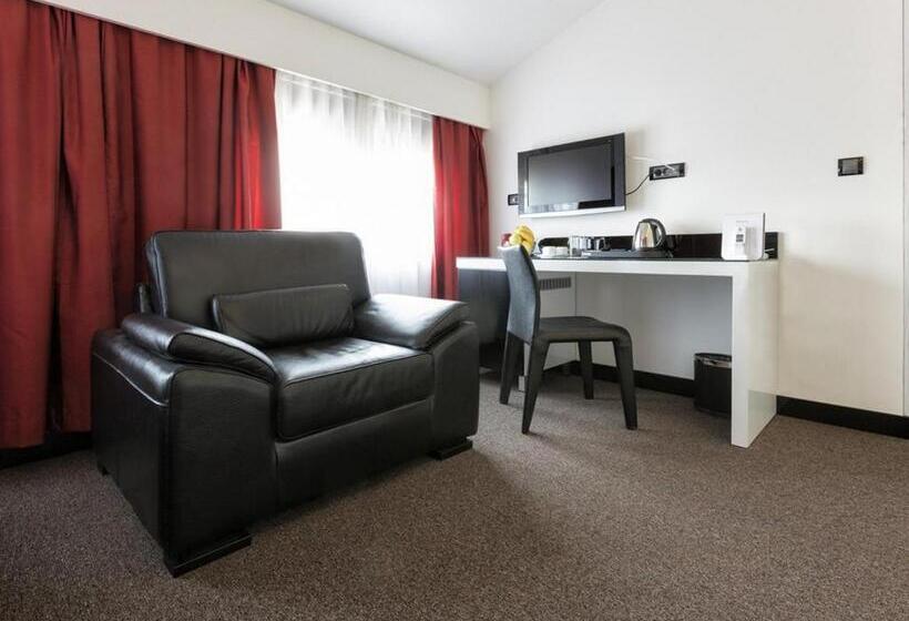 اتاق استاندارد با تخت بزرگ, Nova City Garni Hotel Signature Collection