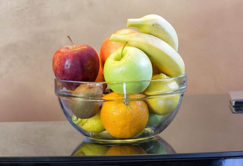 اتاق استاندارد با تخت بزرگ, Nova City Garni Hotel Signature Collection