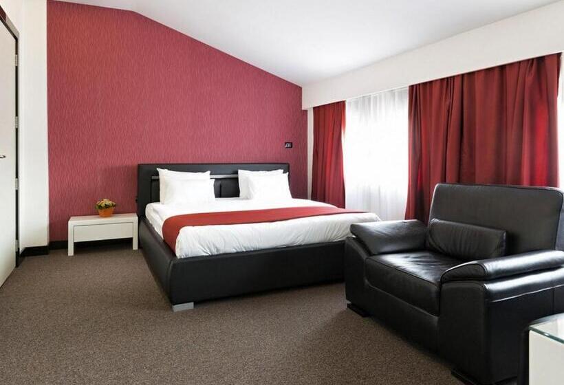 اتاق استاندارد با تخت بزرگ, Nova City Garni Hotel Signature Collection