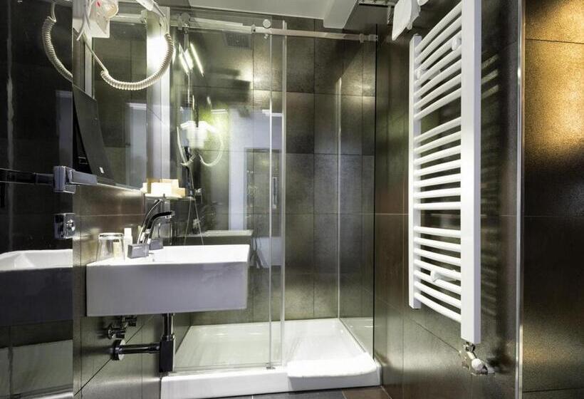 اتاق سوپریور با تخت بزرگ, Nova City Garni Hotel Signature Collection