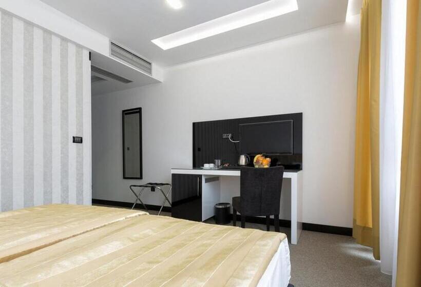 اتاق سوپریور با تخت بزرگ, Nova City Garni Hotel Signature Collection