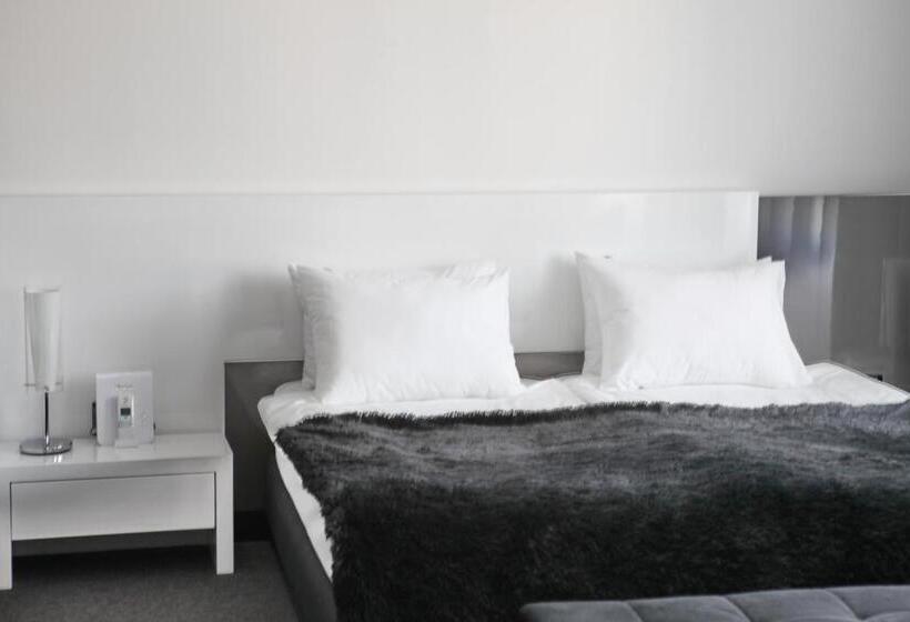 اتاق سوپریور خانوادگی, Nova City Garni Hotel Signature Collection