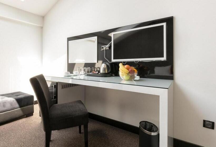 اتاق سوپریور خانوادگی, Nova City Garni Hotel Signature Collection