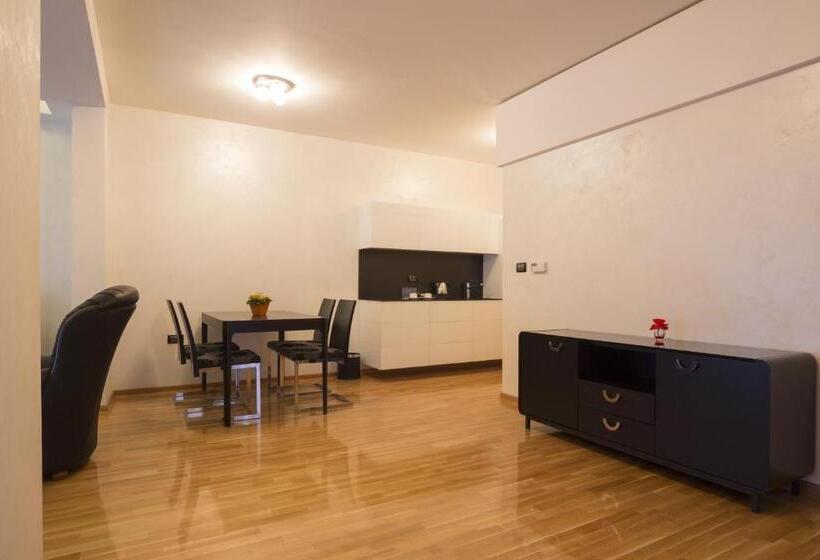 آپارتمان 2 خوابه, Nova City Garni Hotel Signature Collection