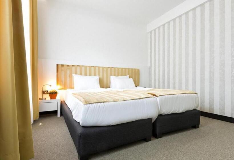 اتاق سوپریور با تخت بزرگ, Nova City Garni Hotel Signature Collection