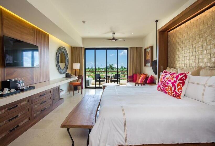 سوئیت جونیور با تخت بزرگ, Secrets Akumal Riviera Maya   Adults Only