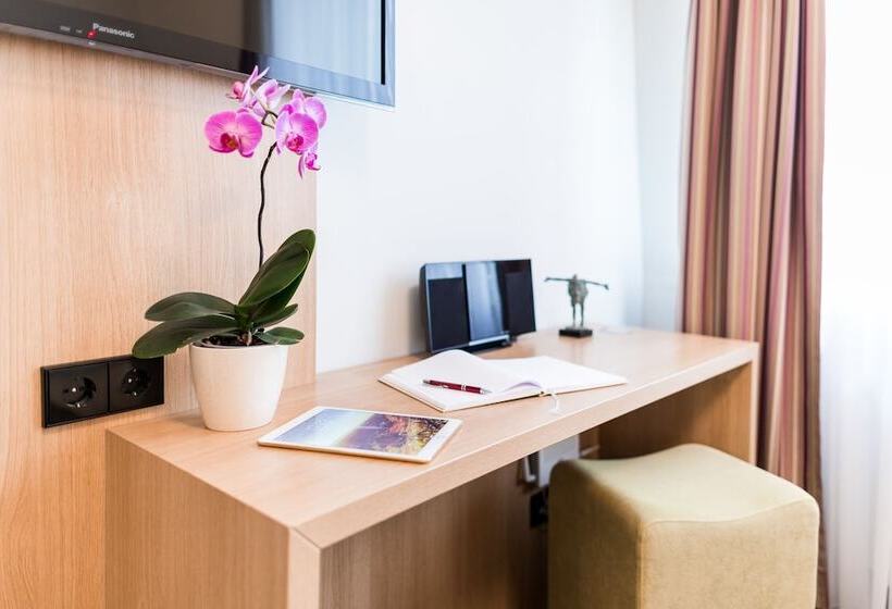 스탠다드 스튜디오, Aparthotel Am Schloss