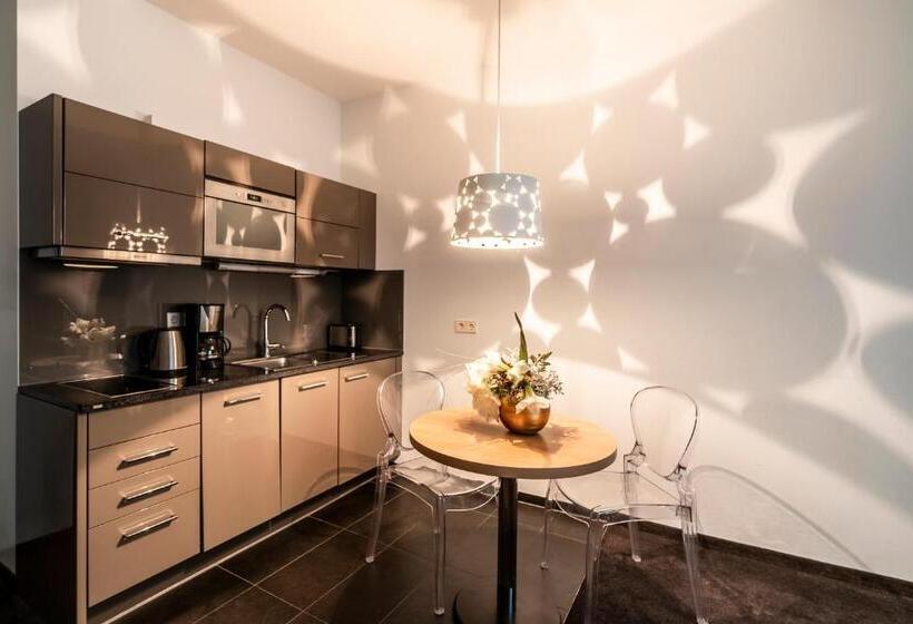 스탠다드 스튜디오, Aparthotel Am Schloss