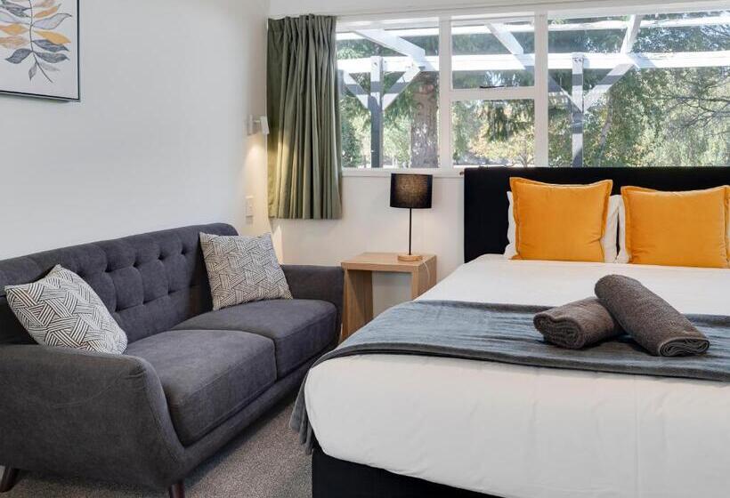 Студия Стандарт, Archway Motels & Chalets