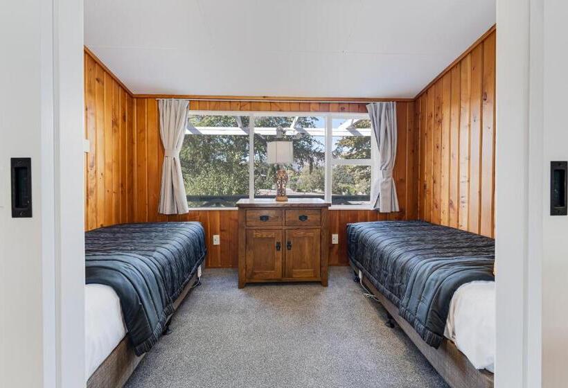 带3个卧室的公寓, Archway Motels & Chalets