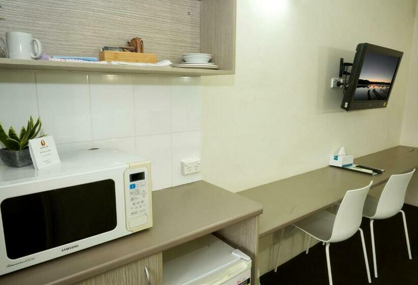 Номер Стандарт, Ashwood Motel