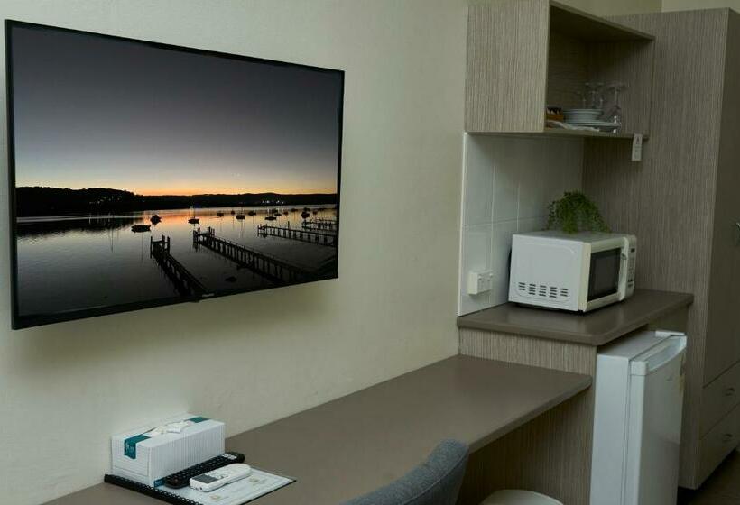 חדר סטנדרט, Ashwood Motel