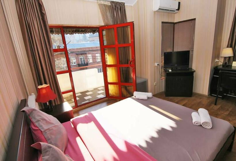 استودیو استاندارد با تراس, Light House City Center