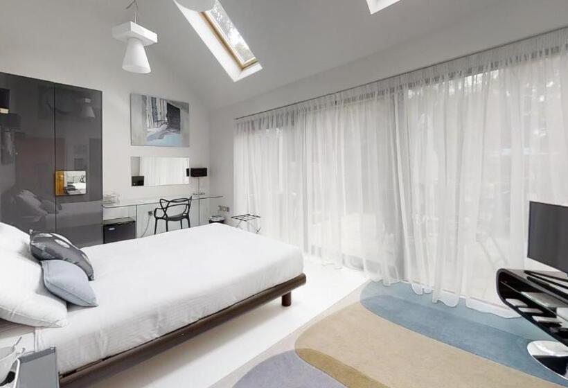 带2个卧室的公寓, South Lodge