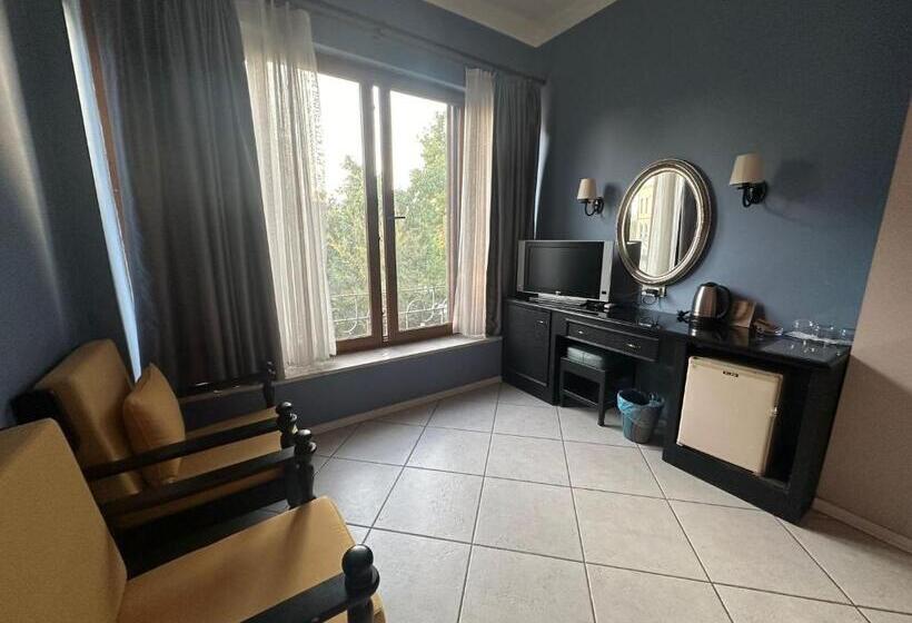 חדר סטנדרט לשלושה, Akkent Garden