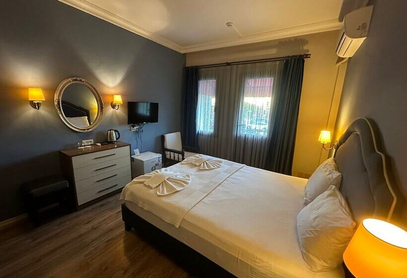 חדר משפחתי, Akkent Garden