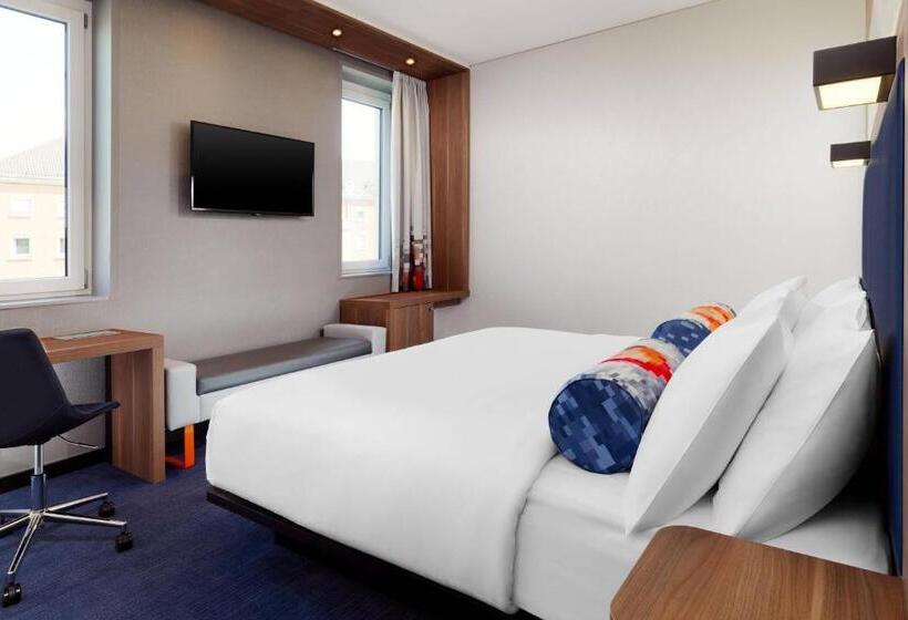 Стандартный Номер Кровать Кинг, Aloft München