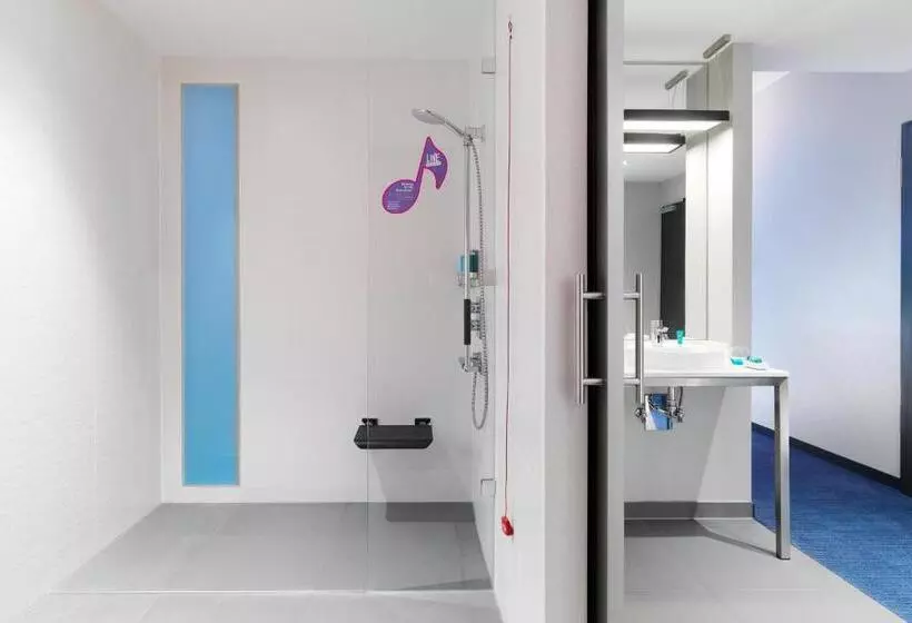 ペントハウスルーム, Aloft München