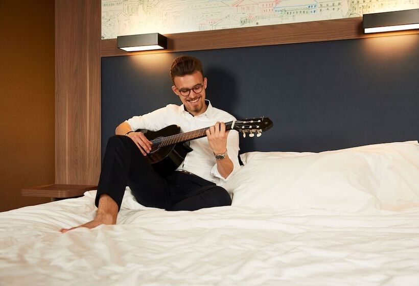 Номер Стандарт 2 Двуспальные Кровати, Aloft München