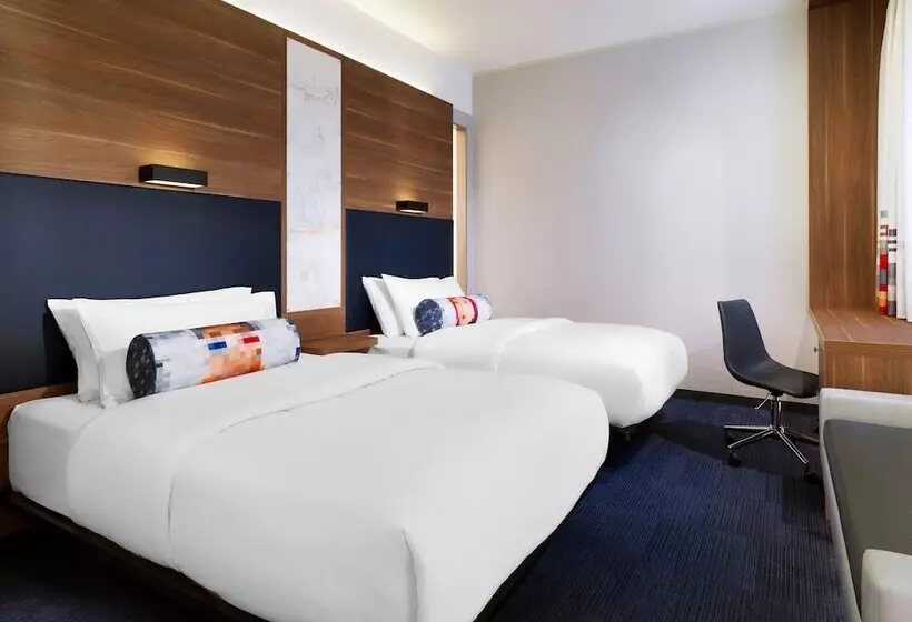２ダブルベッドのスタンダードルーム, Aloft München