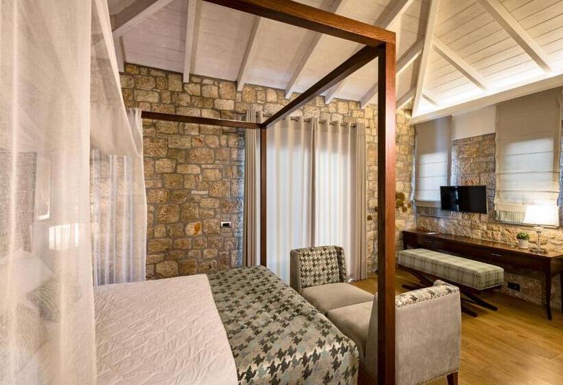 패밀리 룸, Anthemion Suites And Villas