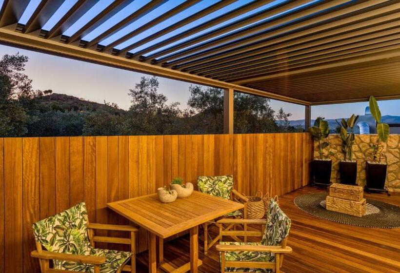 프리미엄 스위트, Anthemion Suites And Villas