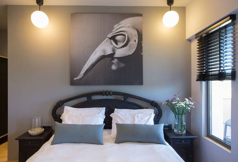 스탠다드 트리플 룸, Anthemion Suites And Villas