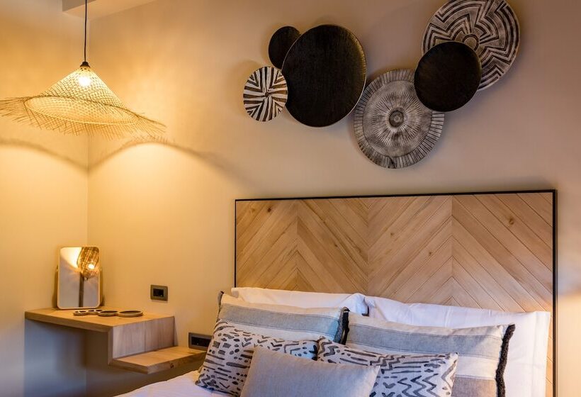 스위트, Anthemion Suites And Villas