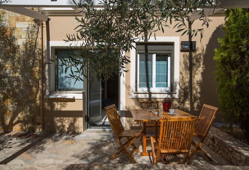 4인용 스탠다드 룸, Anthemion Suites And Villas