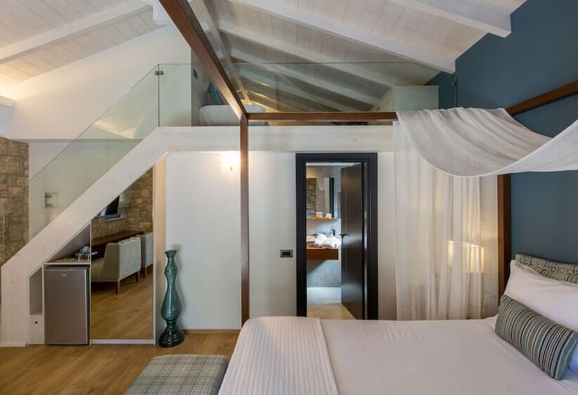 패밀리 룸, Anthemion Suites And Villas