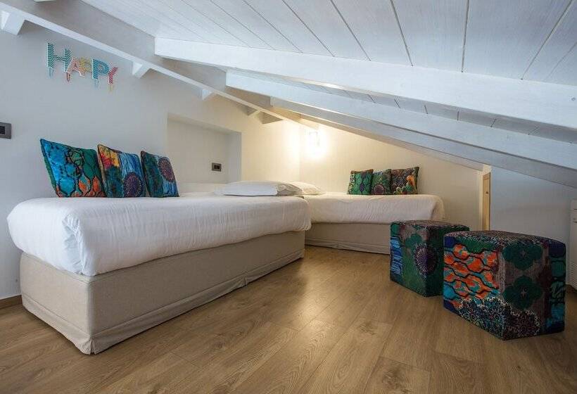 패밀리 룸, Anthemion Suites And Villas