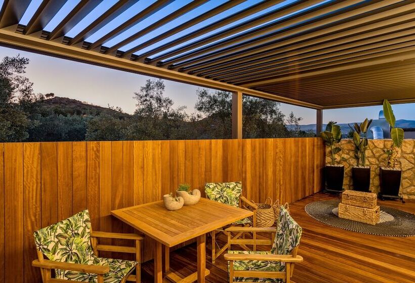 프리미엄 스위트, Anthemion Suites And Villas