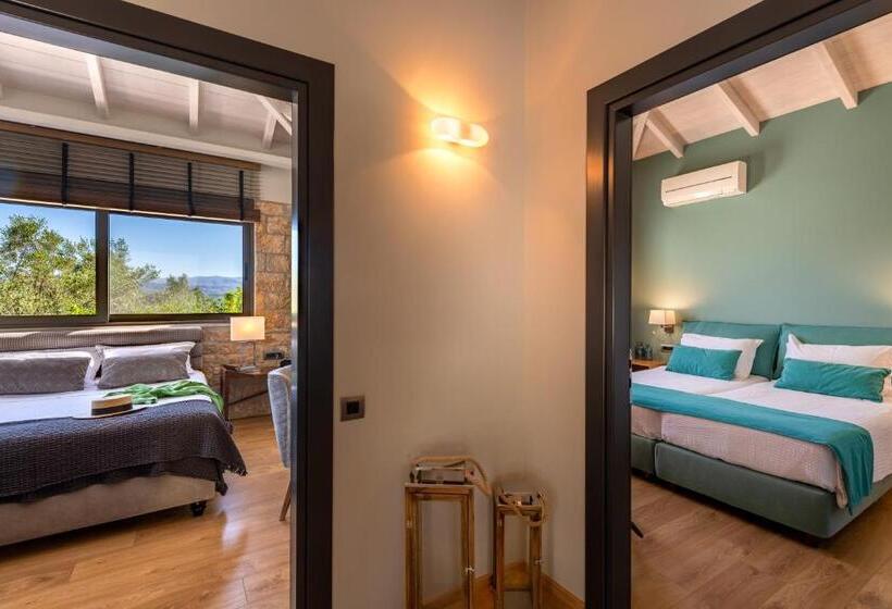 디럭스 자쿠지룸, Anthemion Suites And Villas