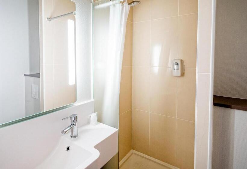 Номер Стандарт, B&b Hotel Mulhouse Centre