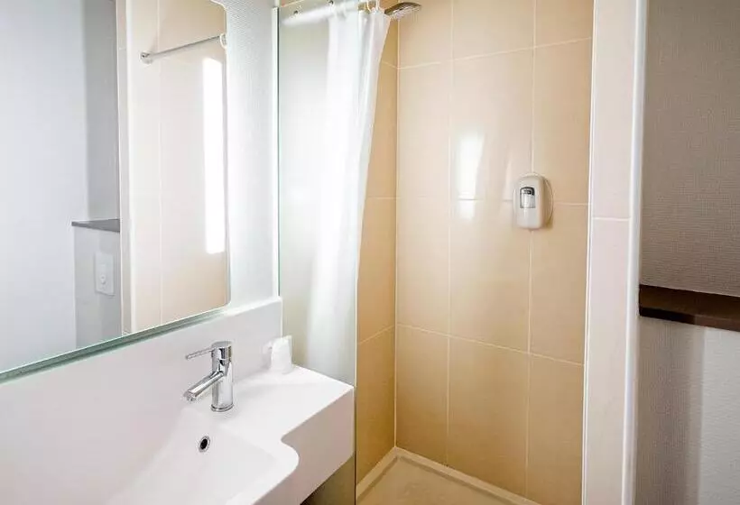 اتاق استاندارد سه نفره, B&b Hotel Mulhouse Centre