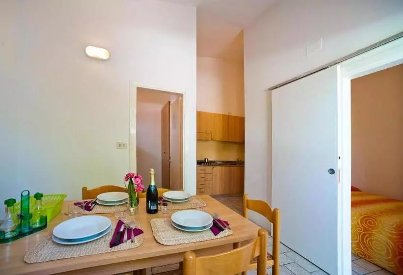Standard-bungalow, Camping Cisano - San Vito