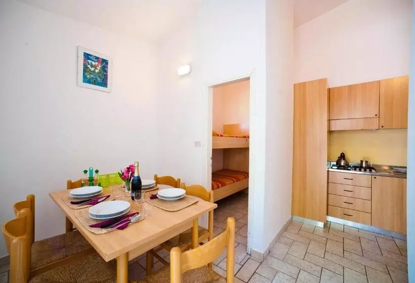 Standard-bungalow, Camping Cisano - San Vito