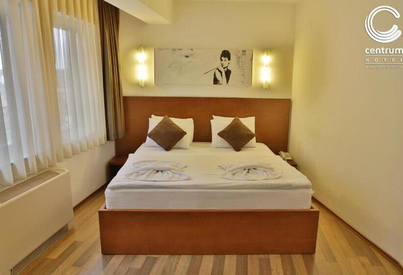 اتاق استاندارد, Centrum Prizren
